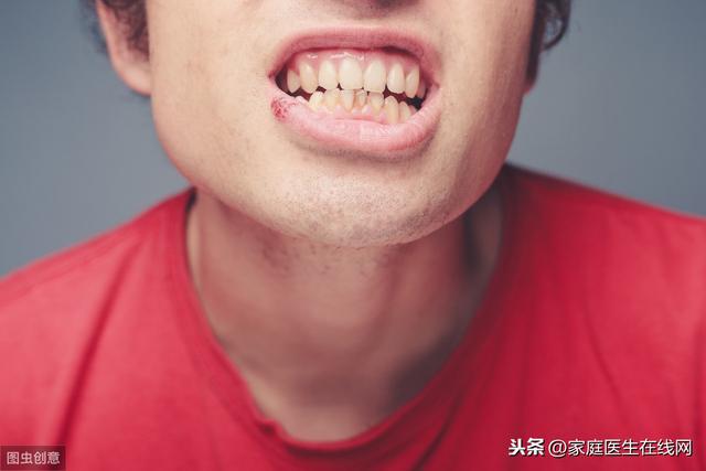 老人牙齿松动怎么办?介绍4个靠谱的应对方法,你快学起来-派特超人-宠物